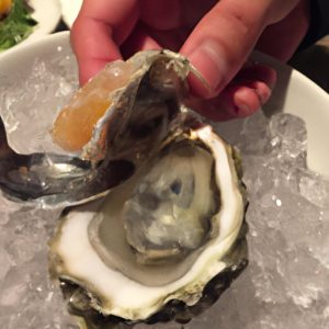 How to Eat Oysters on the Half Shell: A Step-by-Step Guide - The